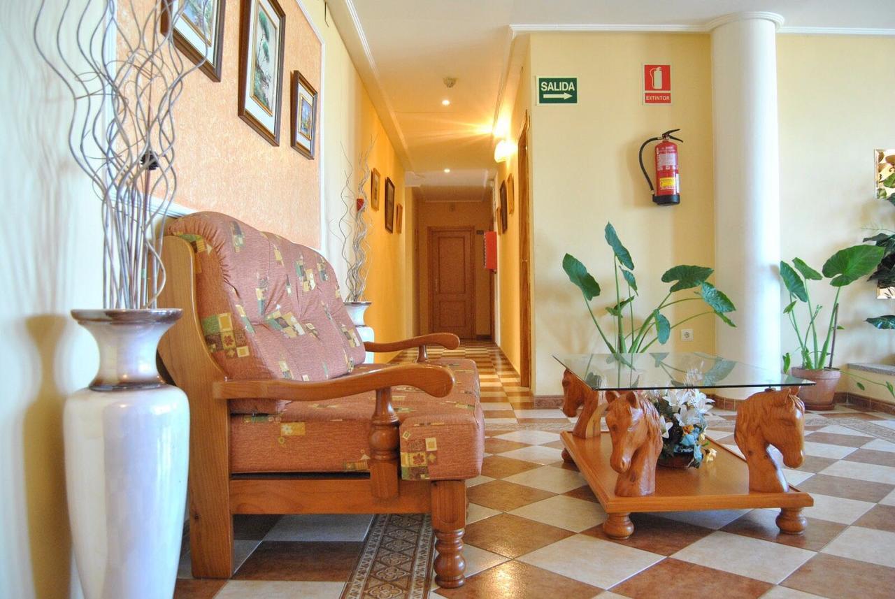 Hotel Las Dehesas Navalvillar de Pela Exterior foto